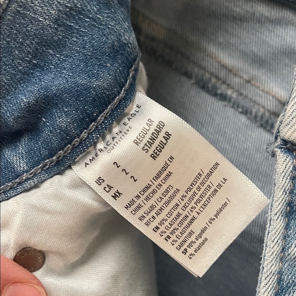 American Eagle Outfitters Light Blue Flare Jeans - Picture 4 of 6